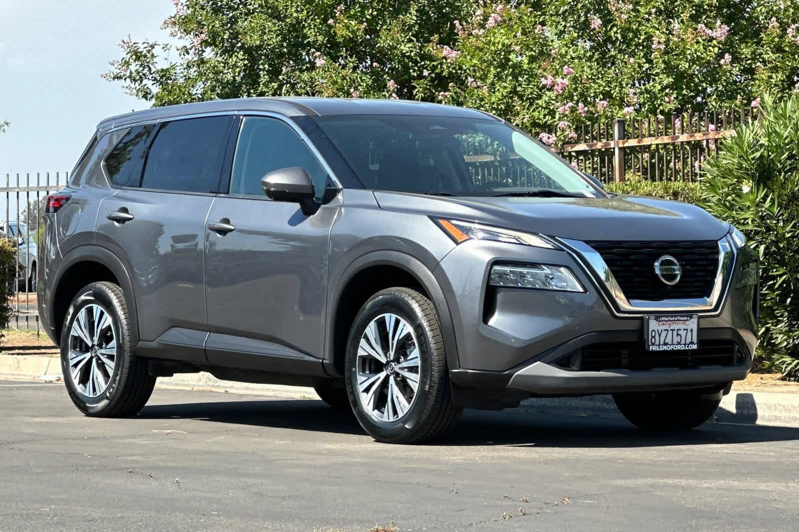 Used 2021 Nissan Rogue SV FWD image 10