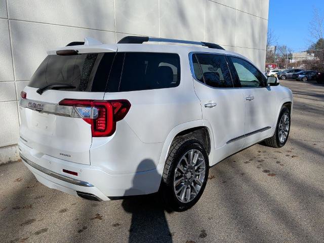 Used 2021 GMC Acadia Denali w/ Denali Ultimate Package image 3