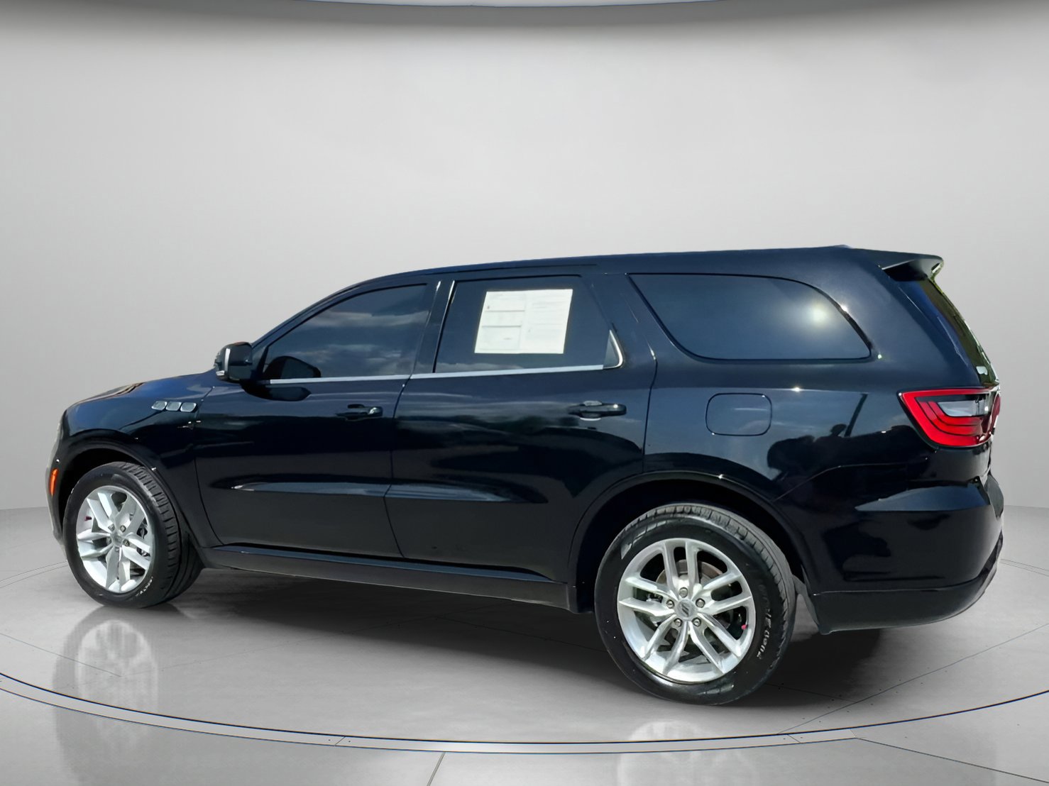 Used 2021 Dodge Durango GT image 11