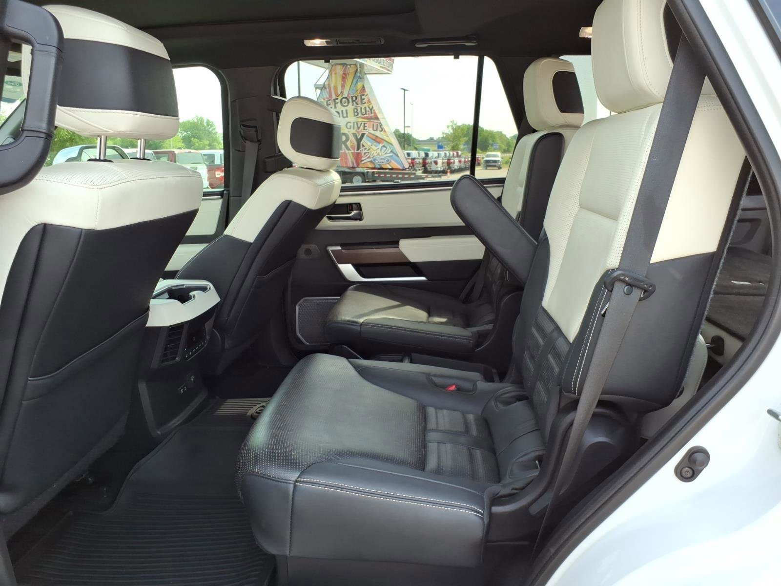 Used 2023 Toyota Sequoia Capstone AWD/4WD image 15