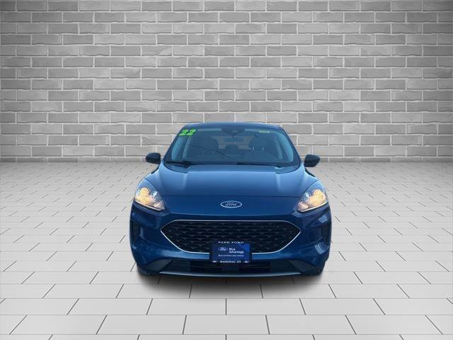 Certified 2022 Ford Escape SE w/ Convenience Package image 2