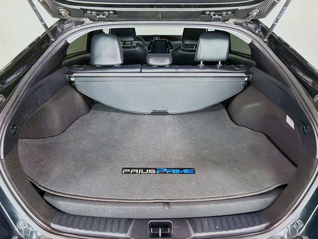 Used 2021 Toyota Prius Prime Limited w/ Carpet Mat Package (TMS) FWD image 29