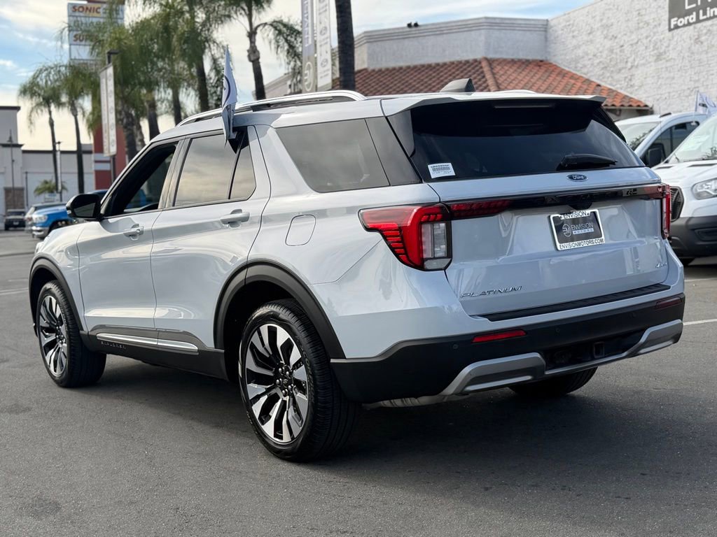 Certified 2025 Ford Explorer Platinum w/ LUX Leather Package image 8