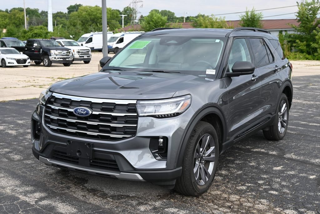 Certified 2026 Ford Explorer Active w/ Active Comfort Package AWD/4WD image 5