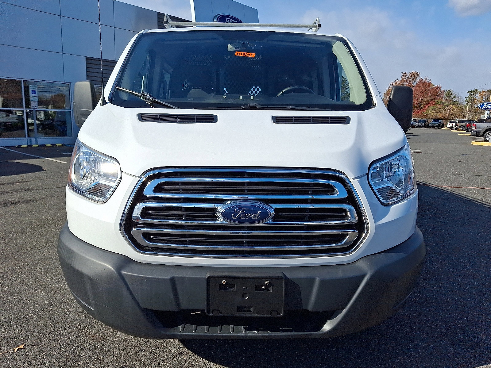 Certified 2018 Ford Transit 250 130 Low Roof w/ Exterior Upgrade Package image 12