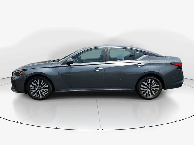 Used 2023 Nissan Altima 2.5 SV FWD image 6