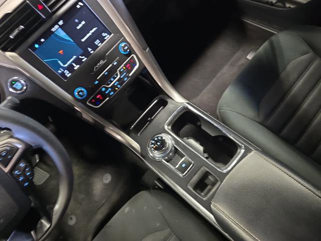 Certified 2019 Ford Fusion SE AWD/4WD image 24