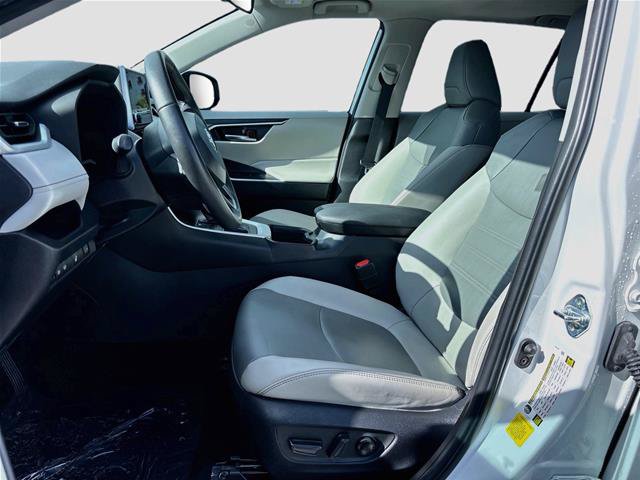 Used 2025 Toyota RAV4 XLE Premium w/ Weather Package FWD image 22