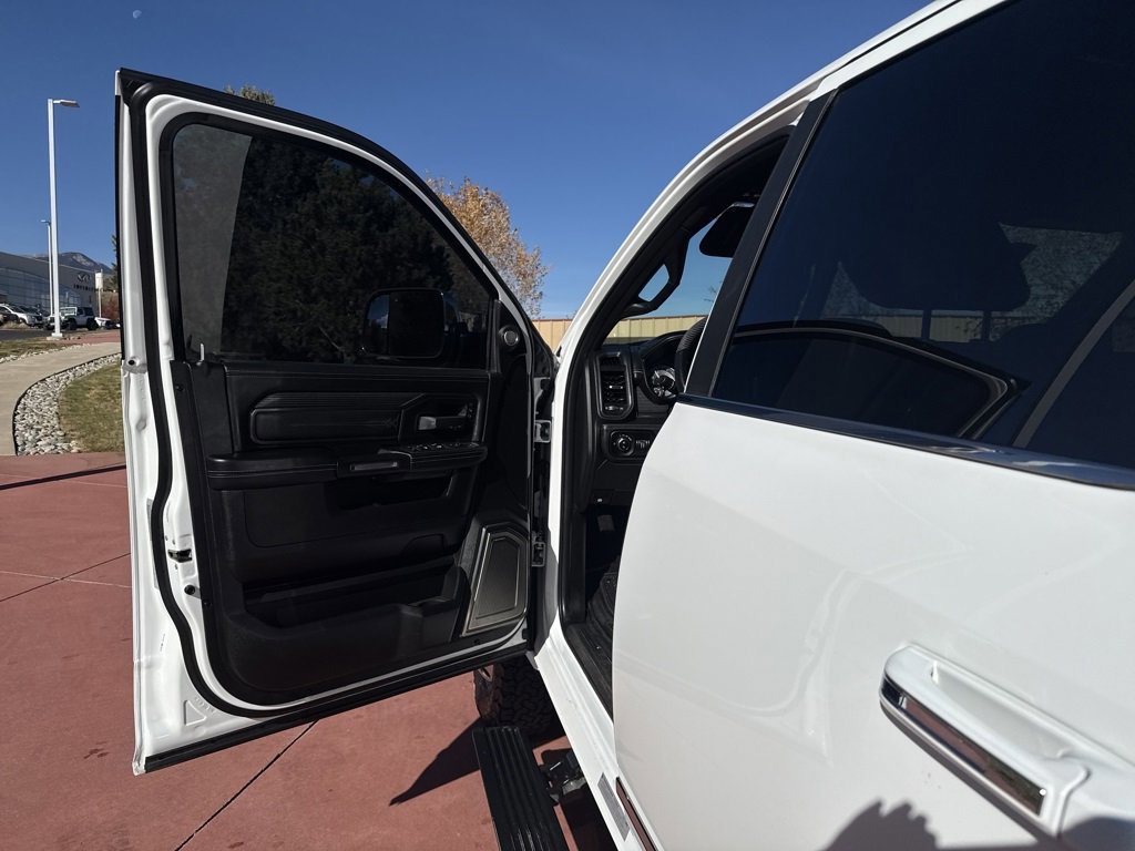 Used 2019 RAM 3500 Limited image 10