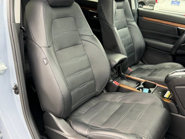 Used 2021 Honda CR-V Touring image 39