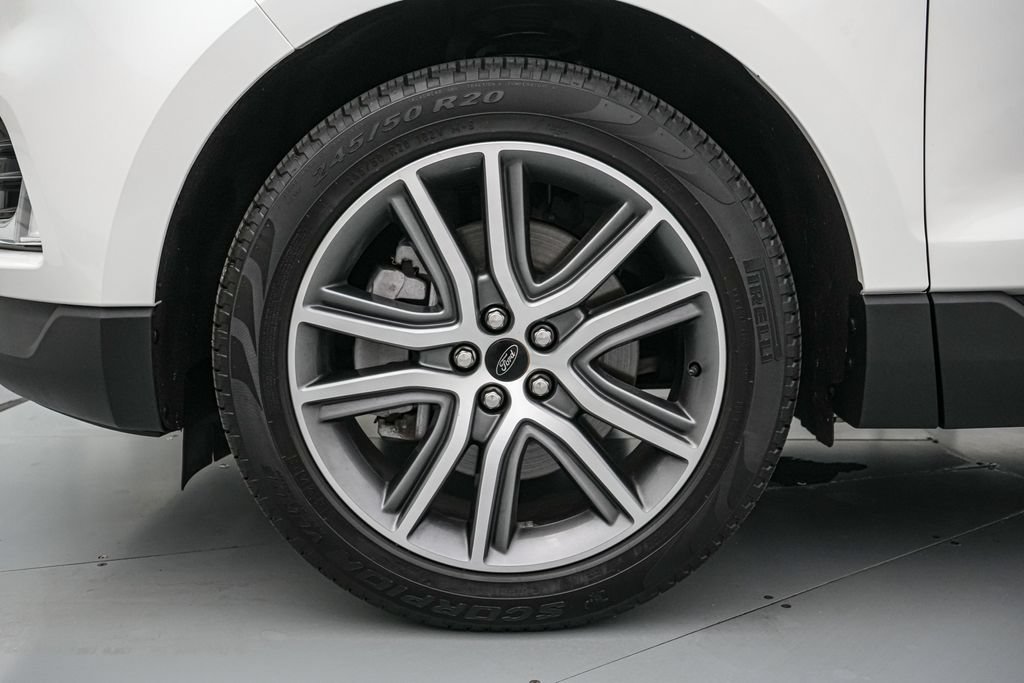 Certified 2024 Ford Edge Titanium w/ Equipment Group 301A AWD/4WD image 10