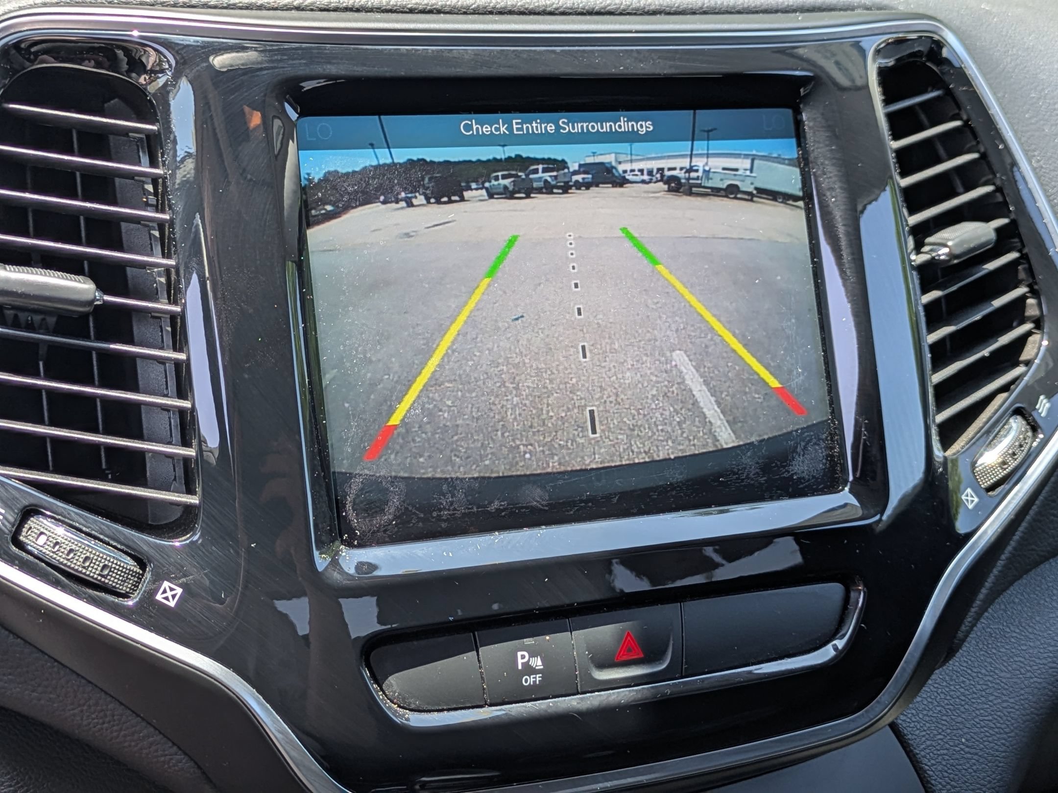 Used 2019 Jeep Cherokee Limited AWD/4WD image 21