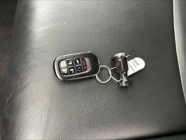 Used 2025 Honda Odyssey Sport-L image 38