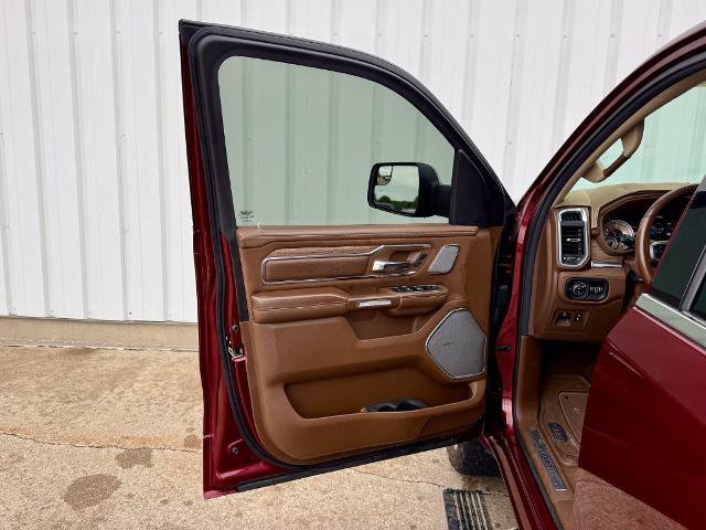 Used 2021 RAM 1500 Limited AWD/4WD image 14