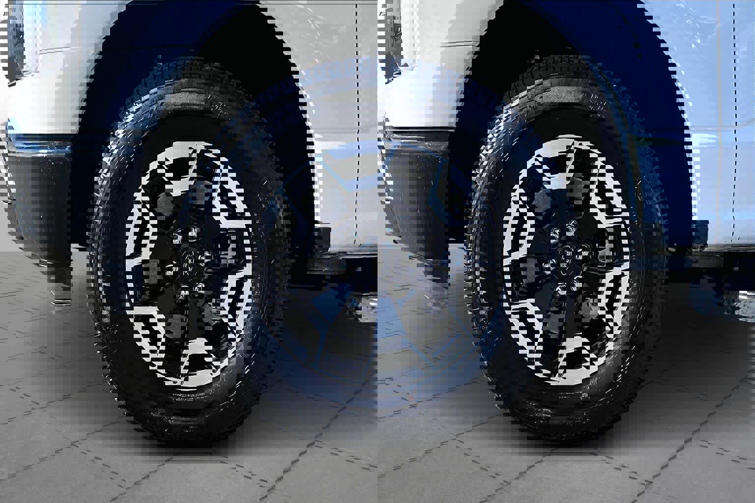 Certified 2022 Ford F150 Lightning Pro image 13