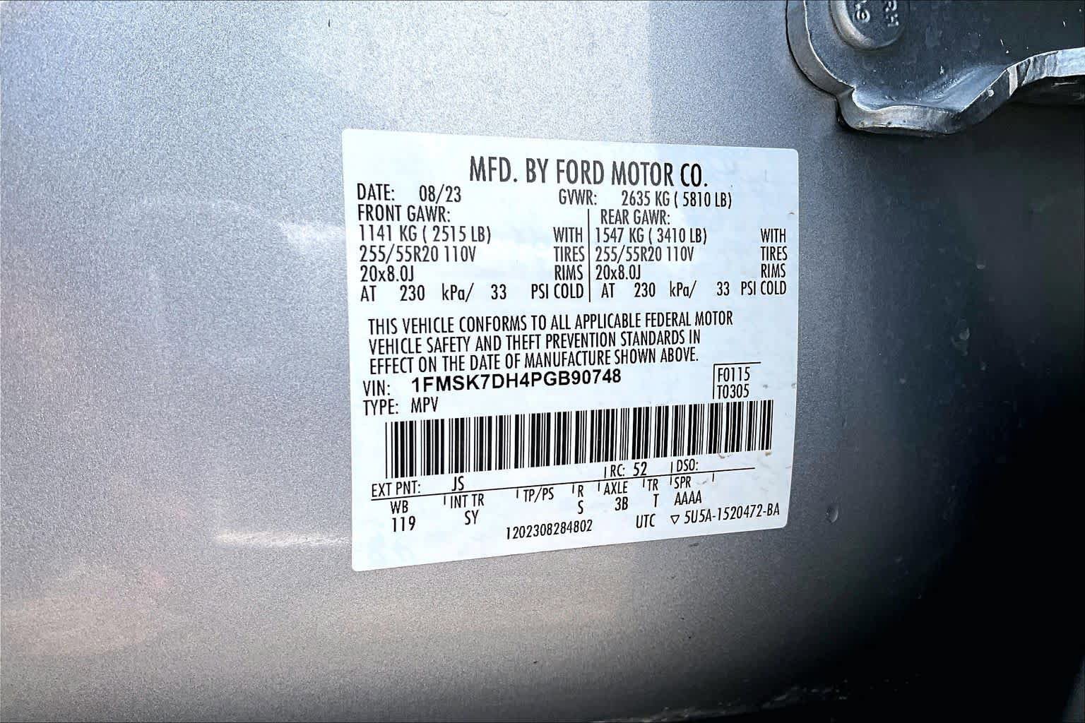 Certified 2023 Ford Explorer XLT w/ Equipment Group 202A RWD image 34