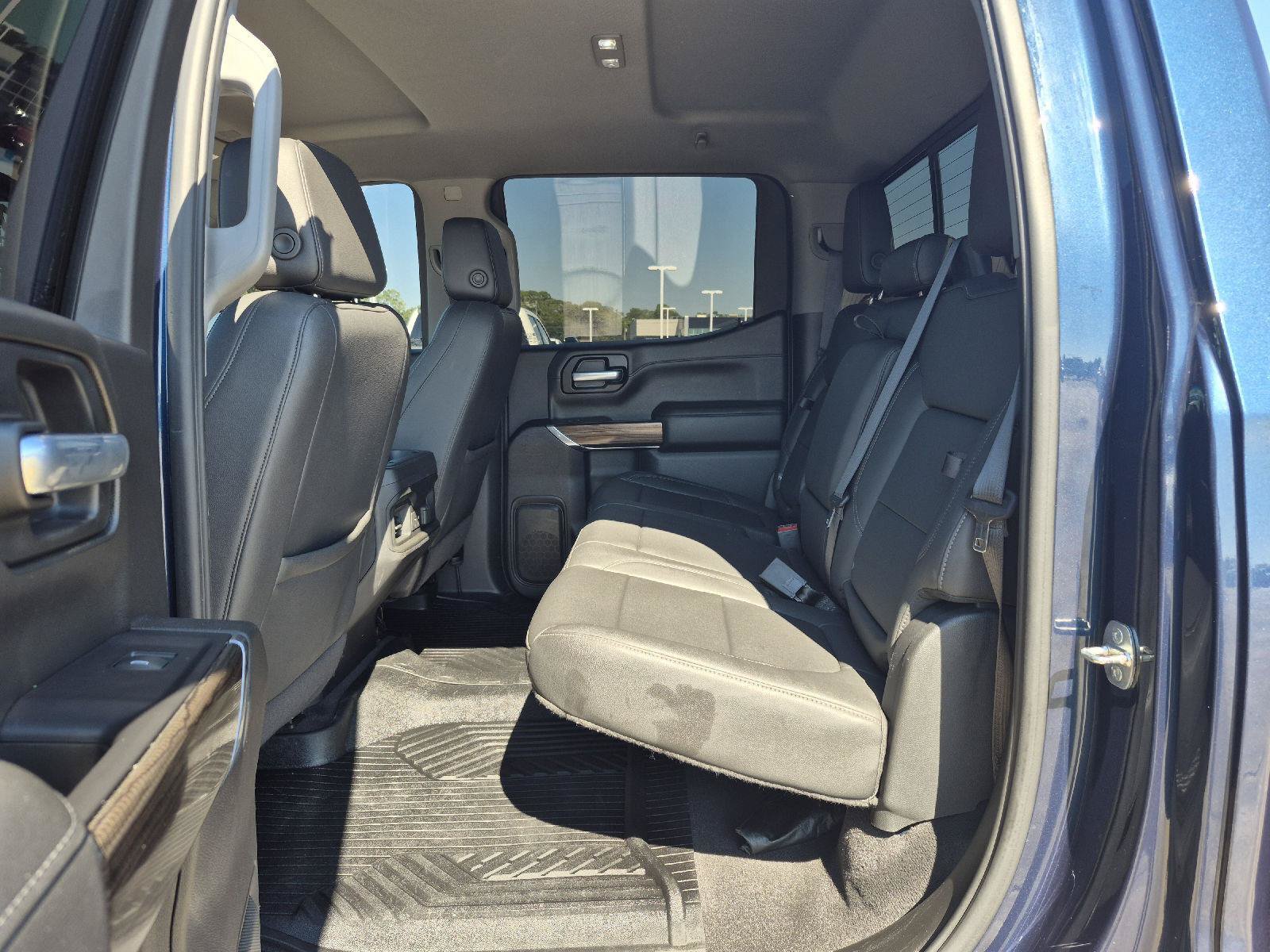 Used 2021 Chevrolet Silverado 1500 LT Trail Boss w/ Convenience Package II AWD/4WD image 11