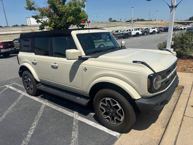 Certified 2025 Ford Bronco Outer Banks AWD/4WD image 4