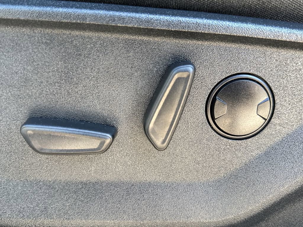 Certified 2025 Ford F150 XLT w/ Equipment Group 302A MID AWD/4WD image 24