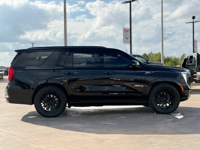 Used 2025 GMC Yukon AT4 Ultimate AWD/4WD image 8