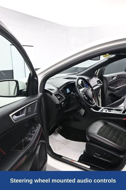 Certified 2024 Ford Edge ST-Line w/ Class II Trailer Tow Package AWD/4WD image 18