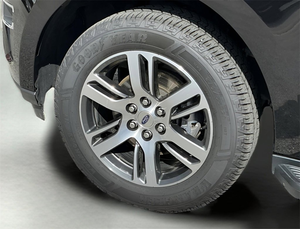 Certified 2024 Ford Expedition Max Limited image 33