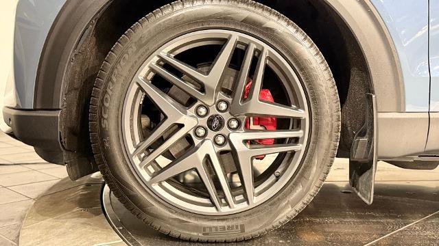 Certified 2025 Ford Explorer ST w/ Sun And Sound Package image 28