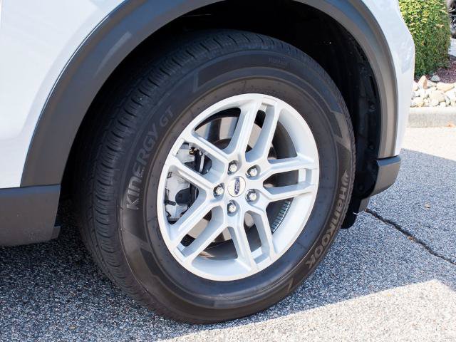 Certified 2025 Ford Explorer Active AWD/4WD image 8