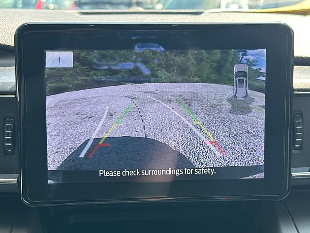 Certified 2022 Ford Explorer XLT w/ Equipment Group 202A AWD/4WD image 38