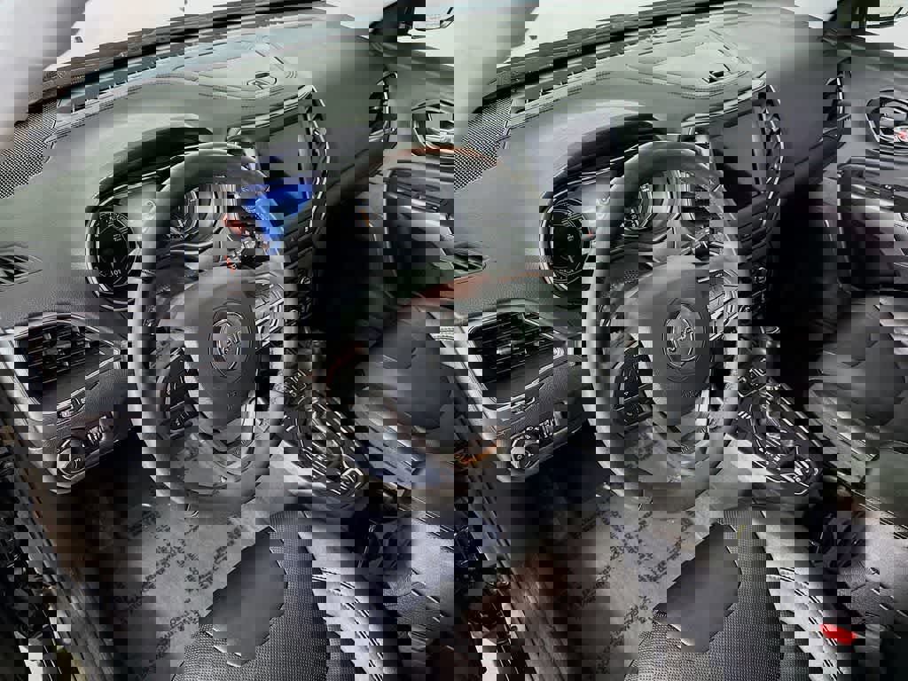 Used 2022 Jeep Cherokee Latitude Lux w/ Sun & Sound Group image 9