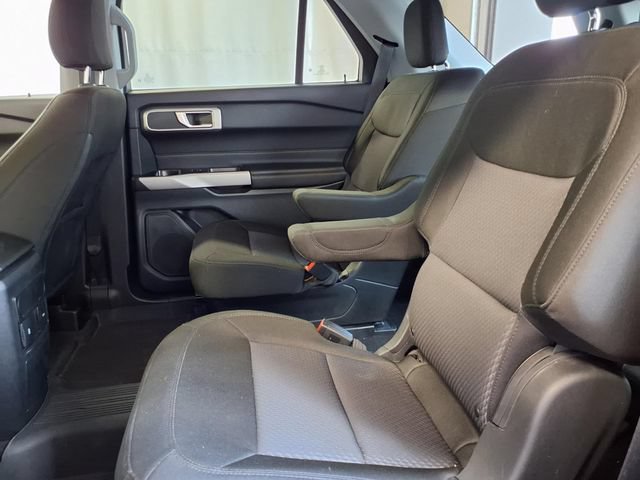 Certified 2024 Ford Explorer XLT AWD/4WD image 7