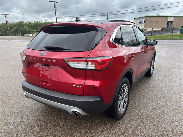 Certified 2021 Ford Escape SEL w/ Technology Package AWD/4WD image 4