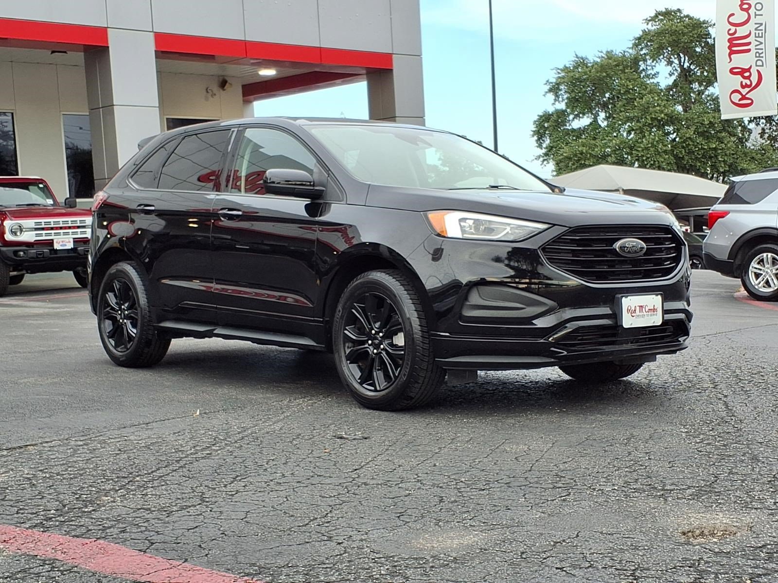 Certified 2024 Ford Edge SE w/ Black Appearance Package AWD/4WD image 4