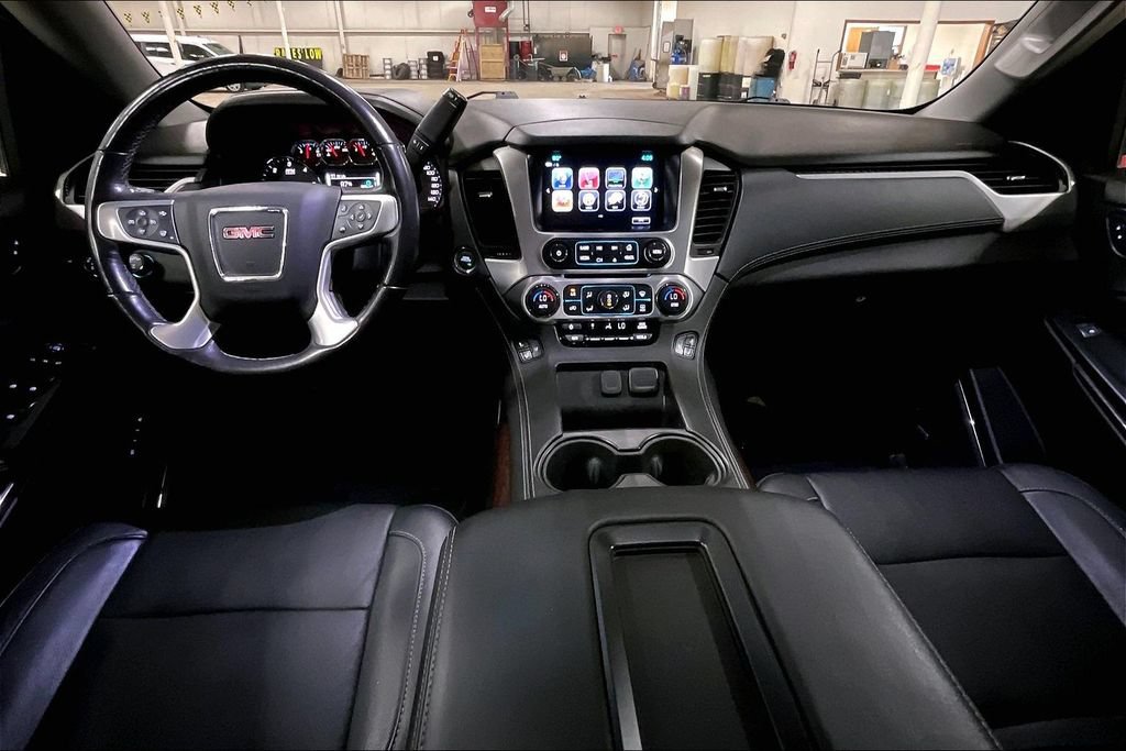 Used 2018 GMC Yukon SLT AWD/4WD image 14