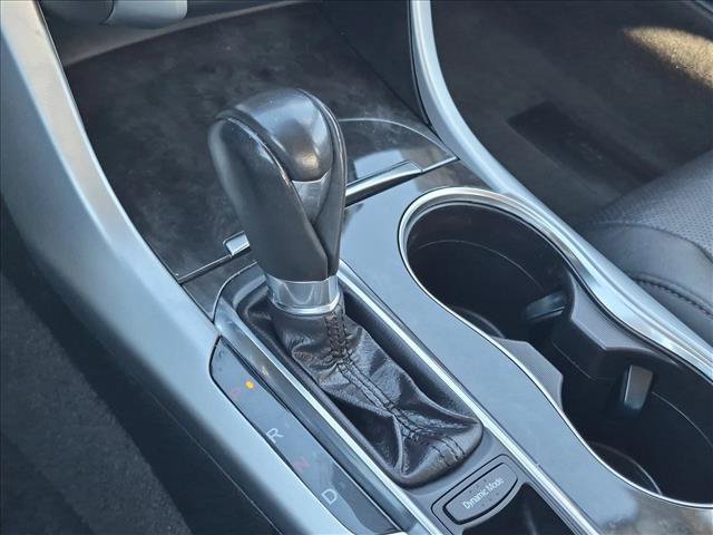 Used 2019 Acura TLX w/ Technology Package FWD image 12