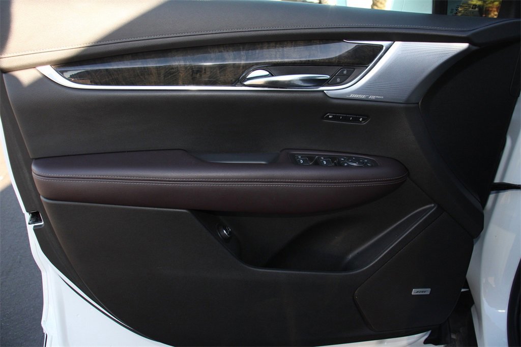 Used 2020 Cadillac XT6 Premium Luxury image 21