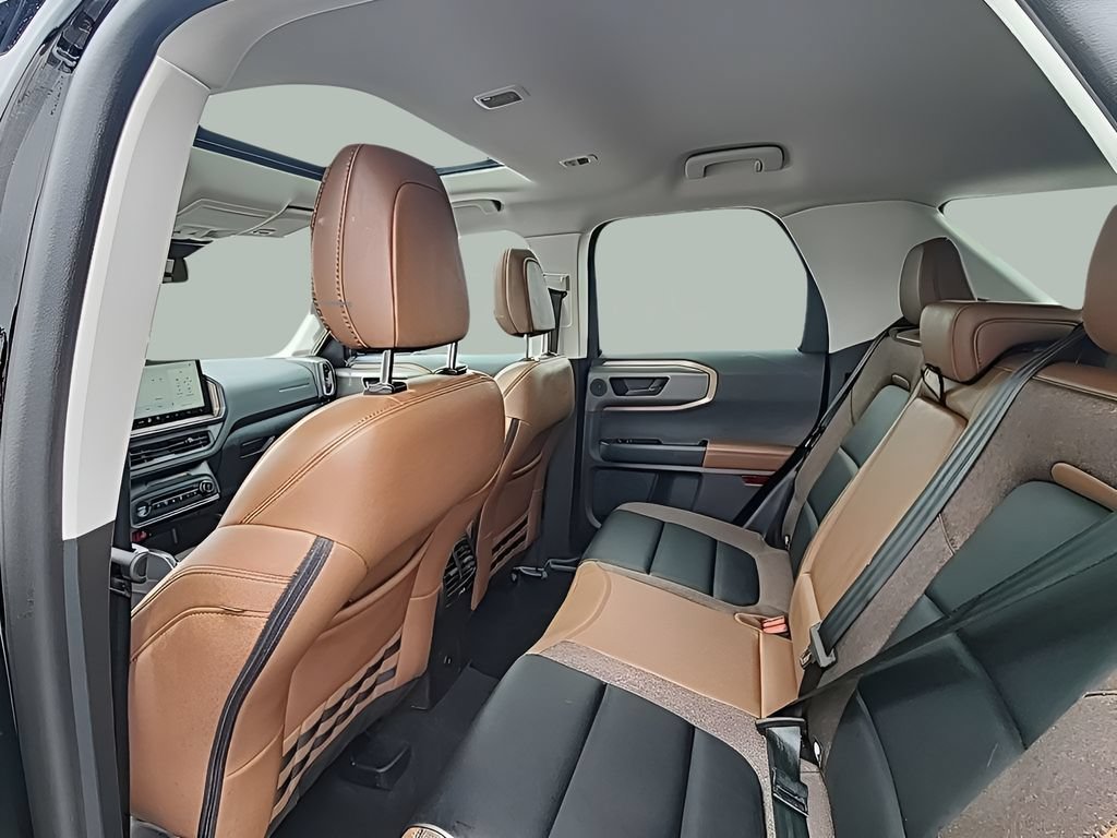 Certified 2025 Ford Bronco Sport Outer Banks w/ Outer Banks Tech Package+ AWD/4WD image 19