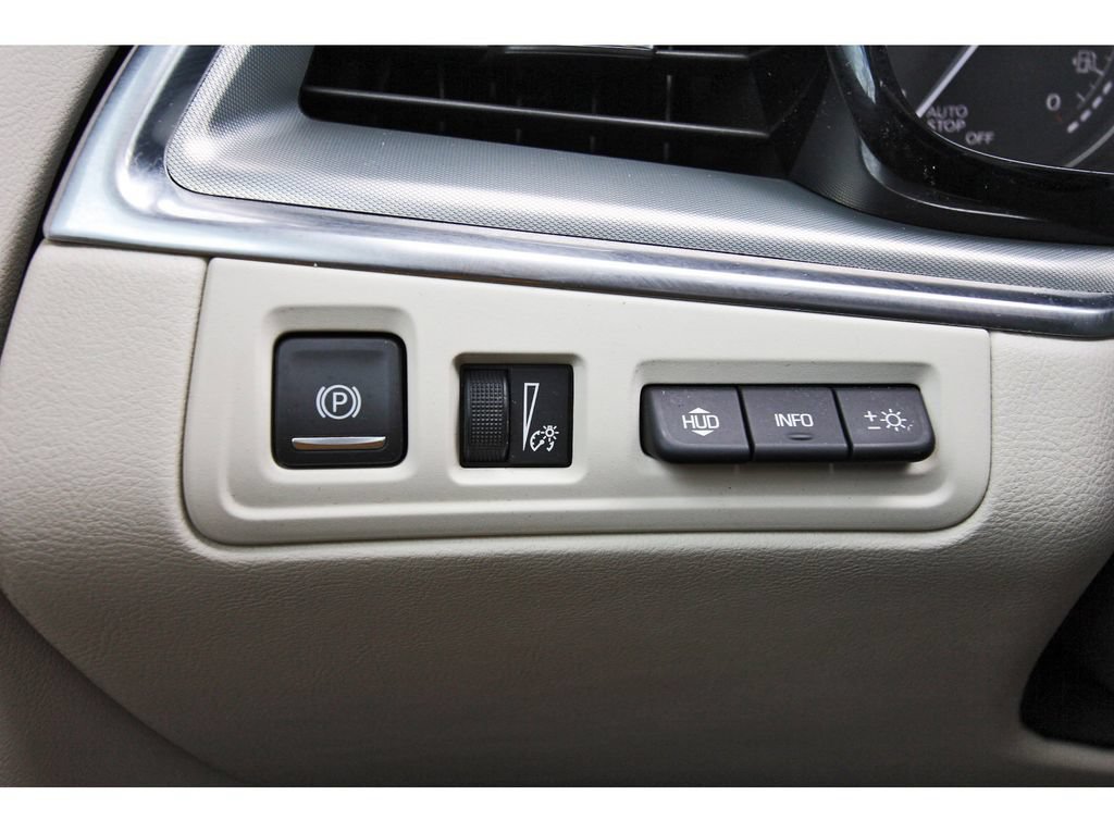 Used 2021 Cadillac XT5 Premium Luxury FWD image 18