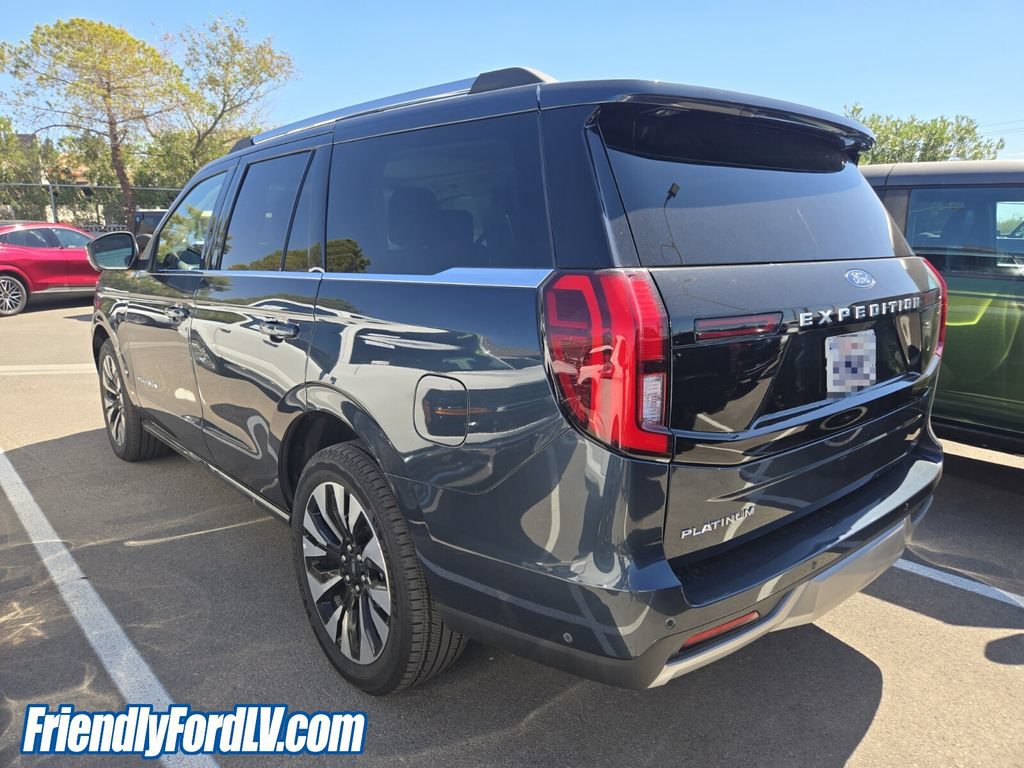 Certified 2025 Ford Expedition Platinum w/ Driver's Package AWD/4WD image 3