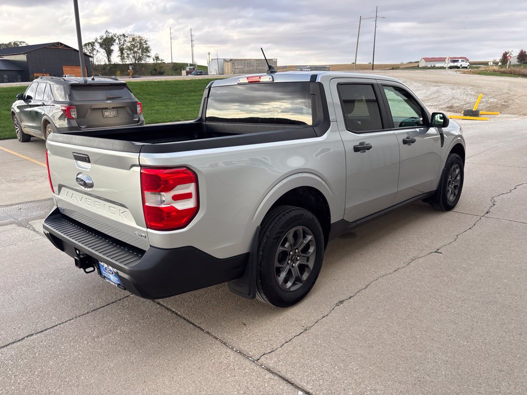 Certified 2022 Ford Maverick XLT w/ Equipment Group 300A Standard AWD/4WD image 4