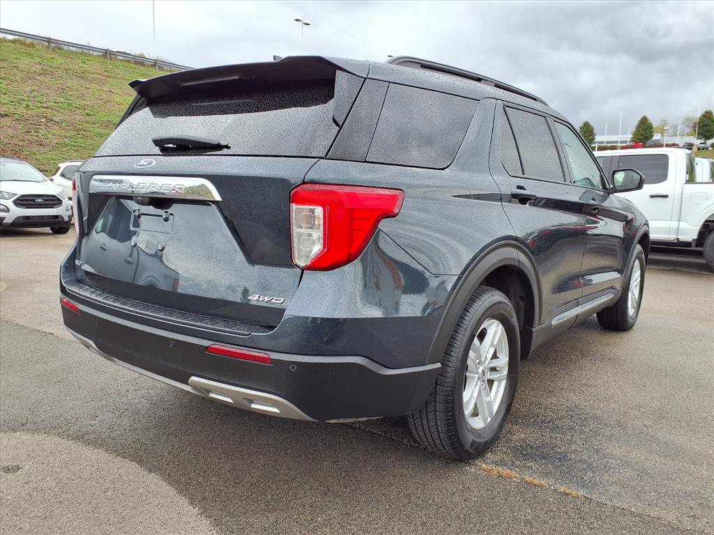 Certified 2022 Ford Explorer XLT w/ Equipment Group 202A image 6