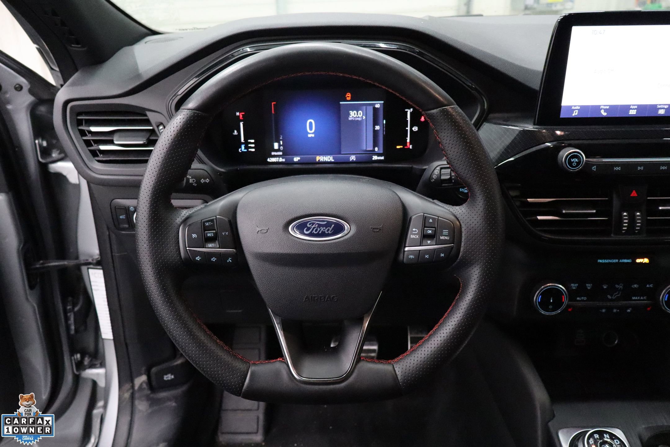 Certified 2024 Ford Escape ST-Line w/ Cold Weather Package image 19