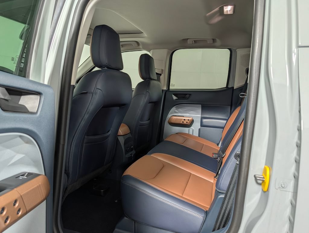 Certified 2022 Ford Maverick Lariat w/ Lariat Luxury Package AWD/4WD image 13