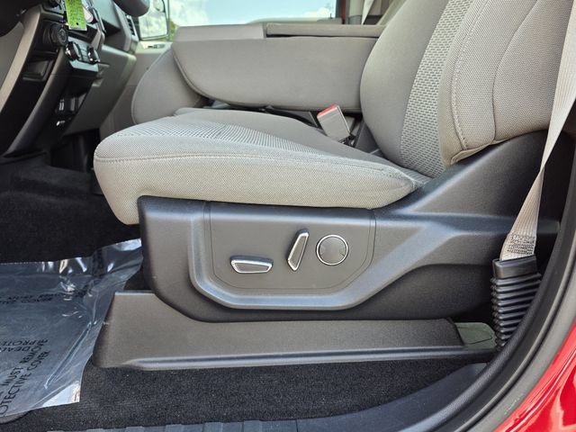 Certified 2018 Ford F150 XLT w/ Equipment Group 302A Luxury AWD/4WD image 14