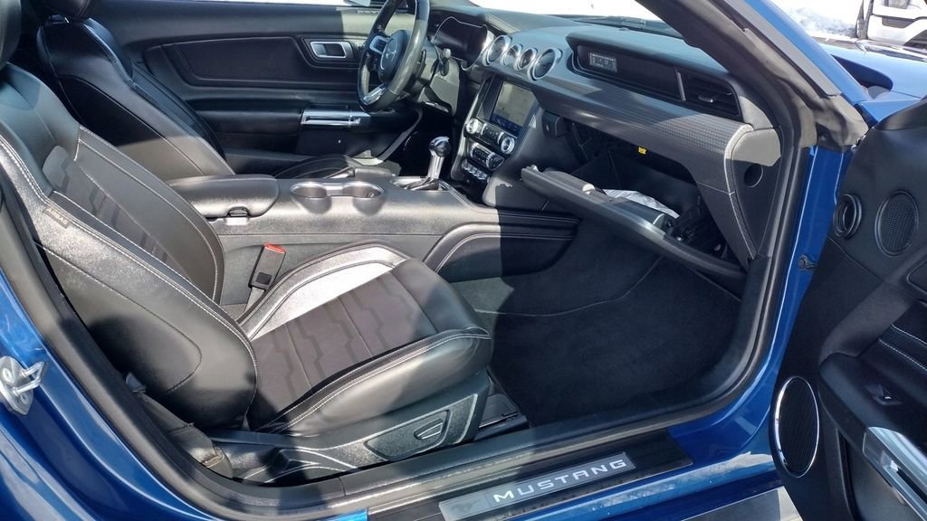 Certified 2022 Ford Mustang Premium w/ 2.3L High Performance Package image 23