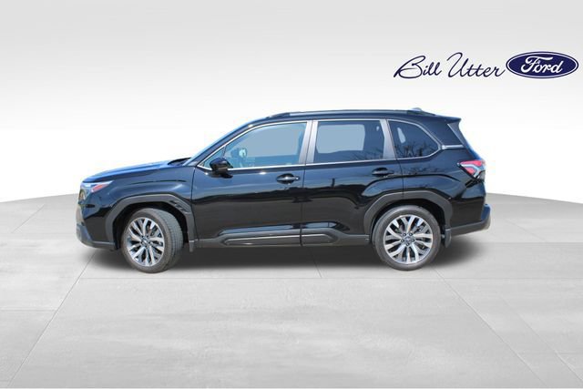 Used 2025 Subaru Forester Touring w/ Popular Package - Touring image 2