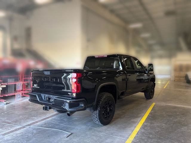 Used 2024 Chevrolet Silverado 2500 Custom w/ Custom Value Package AWD/4WD image 2