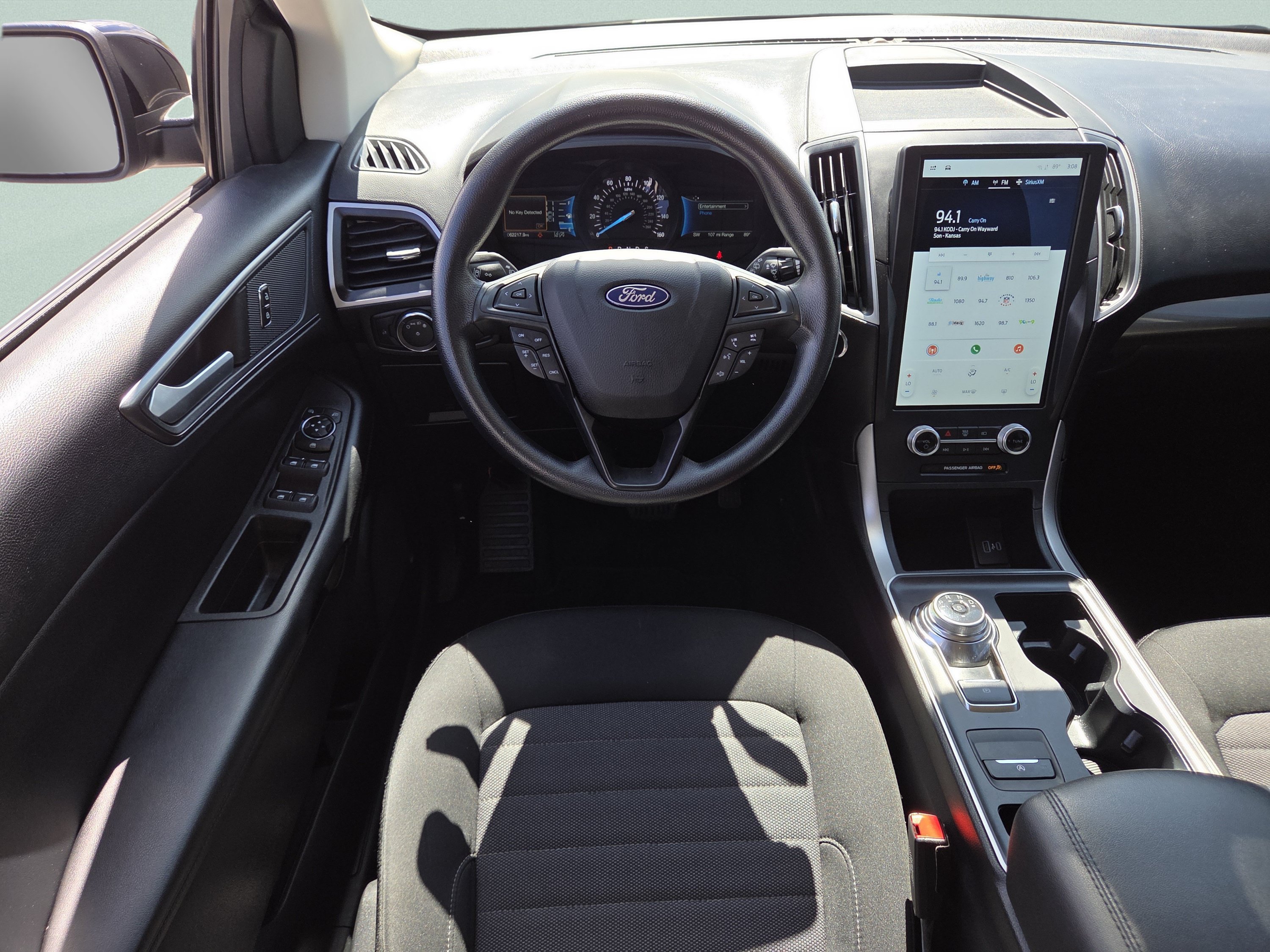 Certified 2022 Ford Edge SE w/ Black Appearance Package AWD/4WD image 36