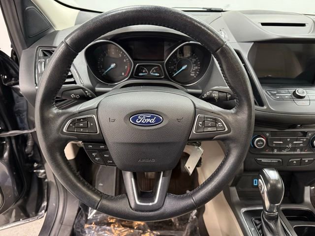 Certified 2018 Ford Escape SEL image 21