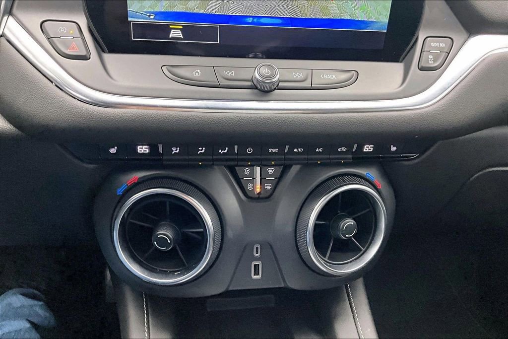 Used 2024 Chevrolet Blazer LT w/ Convenience Package image 31